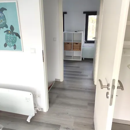 Mila 70qm Bis 5 Gaeste Mit Fass-sauna, Whirlpool April Bis Oktober, 75qm Terrasse Und Eingezaeunten Garten Haustiere Willkommen Σπίτι διακοπών