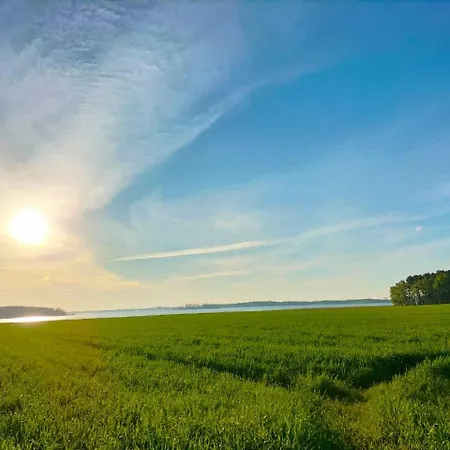 Mila 70qm Bis 5 Gaeste Mit Fass-sauna, Whirlpool April Bis Oktober, 75qm Terrasse Und Eingezaeunten Garten Haustiere Willkommen