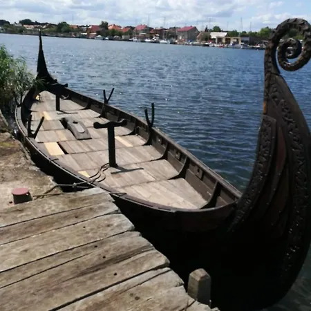 Mila 70qm Bis 5 Gaeste Mit Fass-sauna, Whirlpool April Bis Oktober, 75qm Terrasse Und Eingezaeunten Garten Haustiere Willkommen Σπίτι διακοπών *